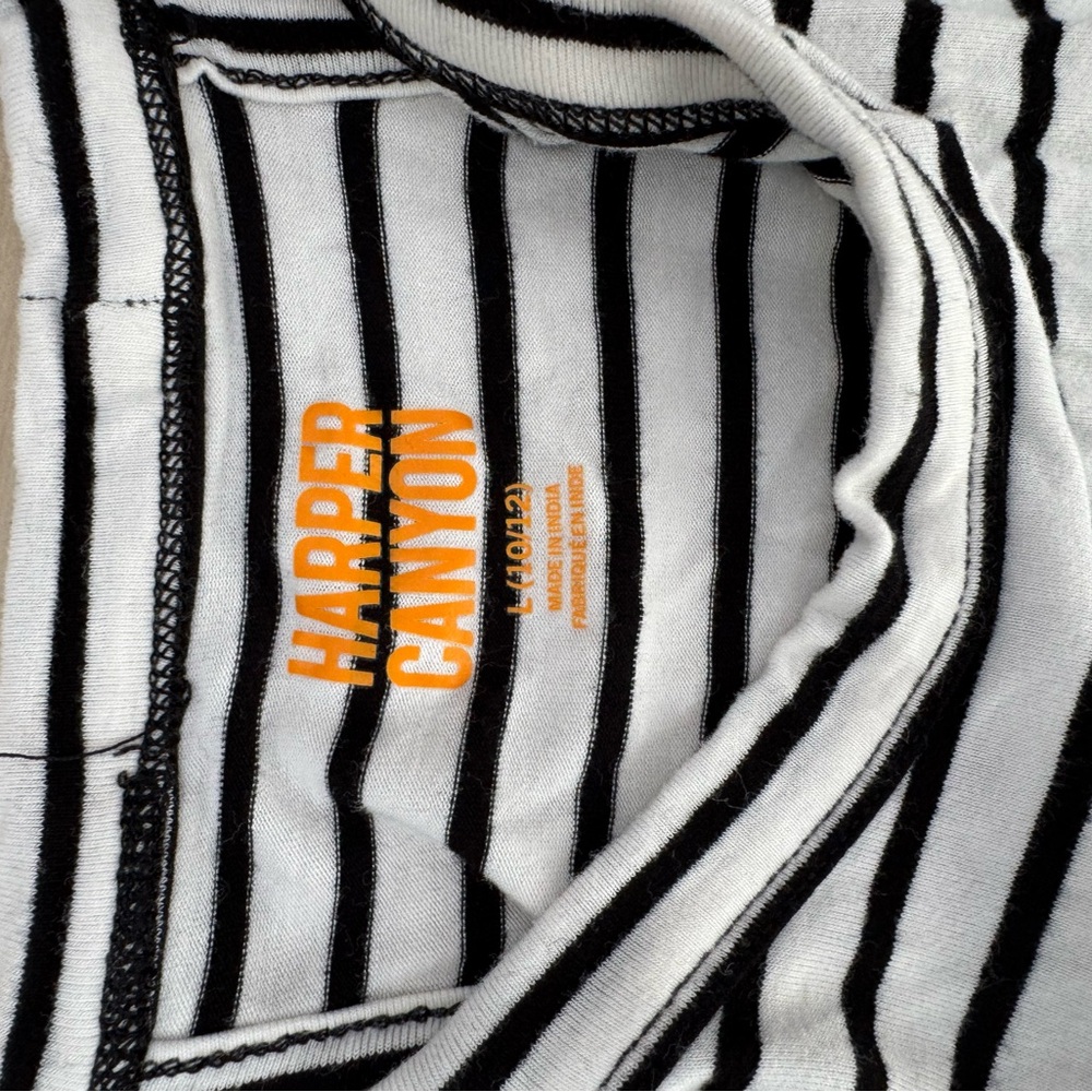 Harper Canyon Black and White Striped dress with pockets.